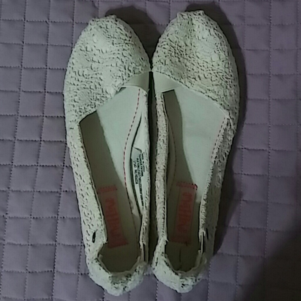 Cream Mad Love Lydia Crotchet Slip on